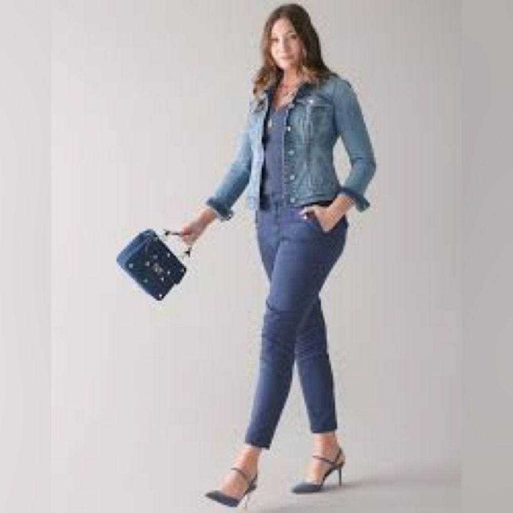 White house black market curvy high rise pret-a-jet slim ankle pants